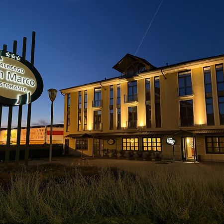 Albergo Ristorante San Marco Carmagnola Bagian luar foto